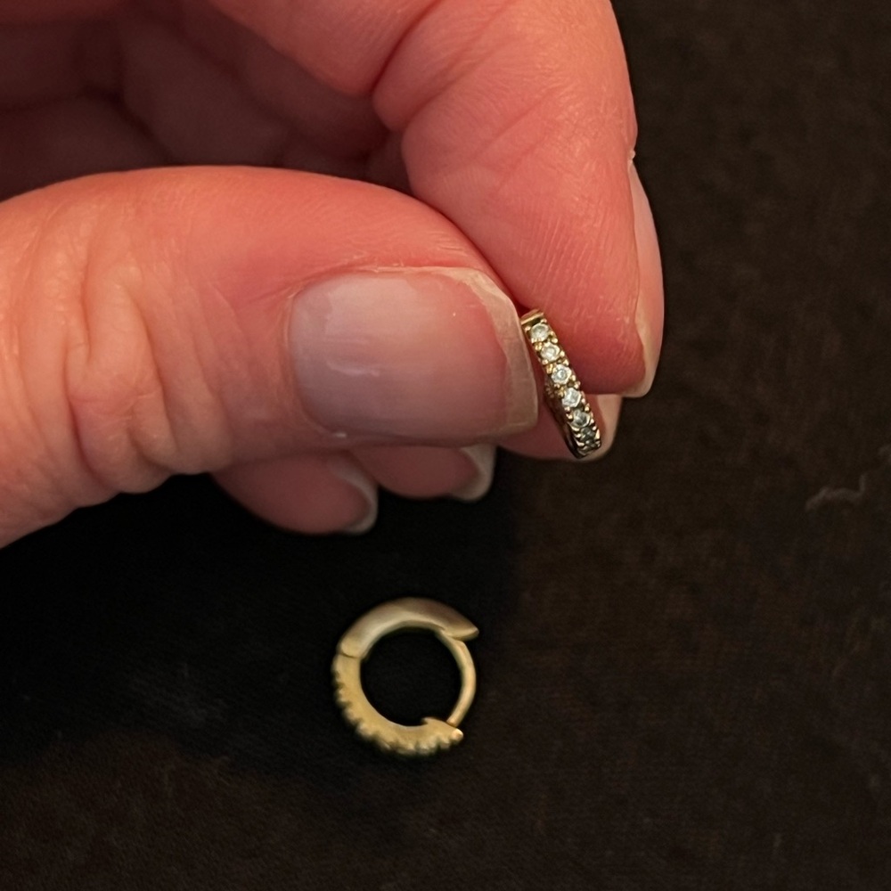 Pair of small huggie hoops